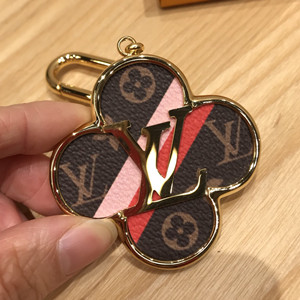 lv louis vuitton into the flower bag charm and key holder