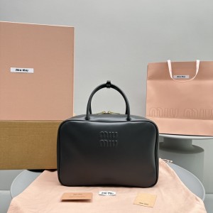 miumiu 35cm leather top-handle bag