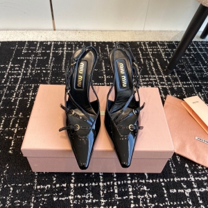 miumiu patent leather slingbacks with buckles shoes