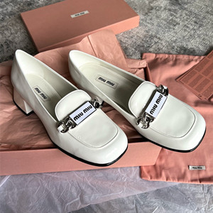 9A+ quality miumiu patent leather loafers shoes
