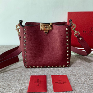 valentino garavani small rockstud grainy leather hobo bag