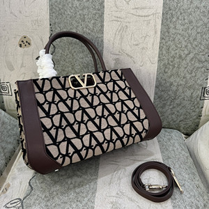 valentino medium vlogo signature toile iconographe handbag
