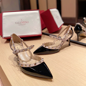 valentino 6.5cm rockstud calfskin sandals shoes