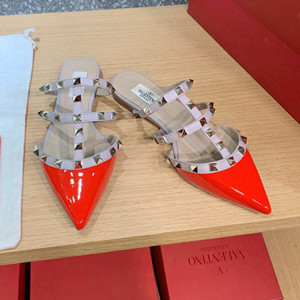 valentino garavani rockstud mule shoes