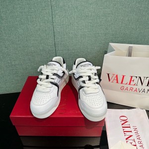 valentino one stud xl low-top sneaker shoes