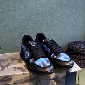 valentino rockrunner camouflage noir metallic sneaker shoes