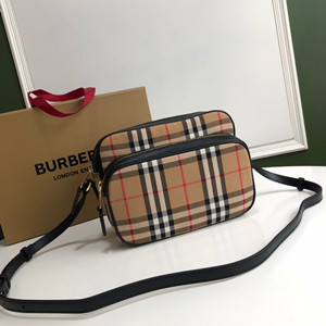 burberry camera bag