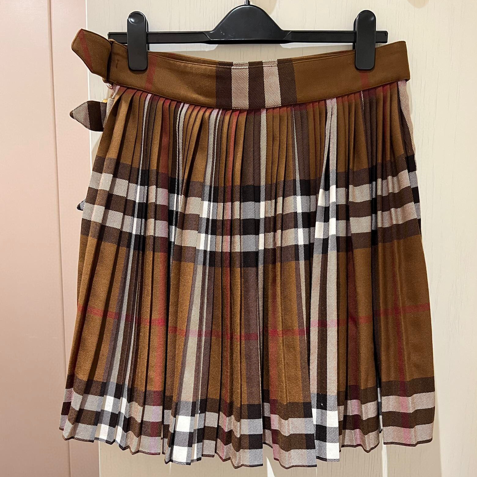9A+ quality burberry skirts