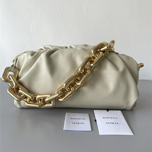 bottega veneta chain pouch bag #0010