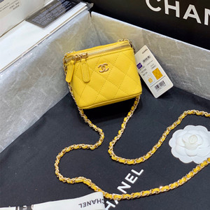 chanel mini vanity with classic chain bag #ap1340