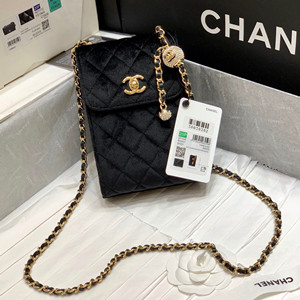 chanel phone holder with chain