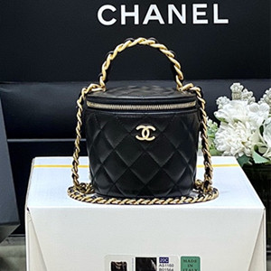 chanel vanity with chain bag