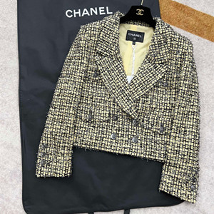 9A++ quality chanel jacket