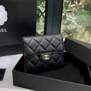 chanel classic small wallet