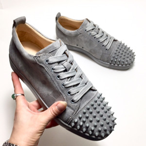 christian louboutin louis junior spikes women's/men's flat shoes