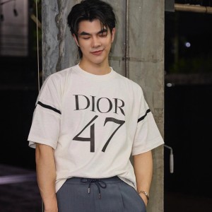 dior oversized t-shirt