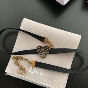 dior heart choker necklace