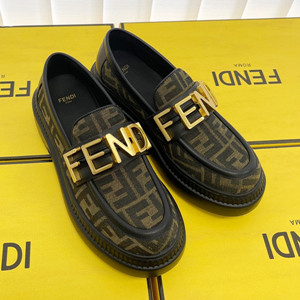 fendi fensigraphy shoes
