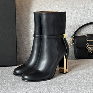 fendi delfina leather high-heeled ankle boots