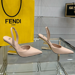 fendi first shoes