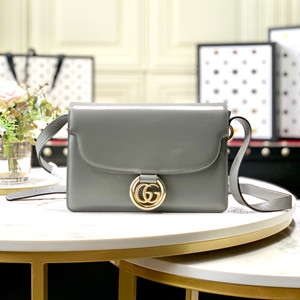 gucci small leather shoulder bag #589474