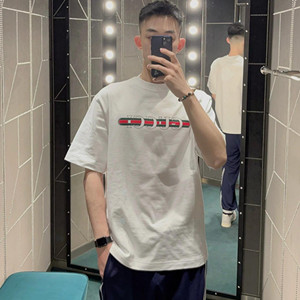 gucci jersey t-shirt with gucci print