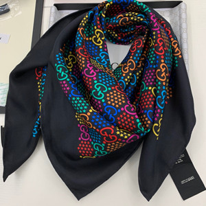 gucci silk scarf 90cm x 90cm