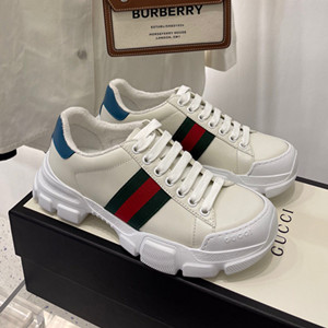 gucci sneaker with web shoes