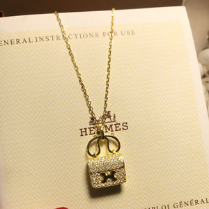 hermes necklace