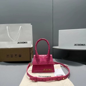 jacquemus 12cm le chiquito signature leather mini handbag