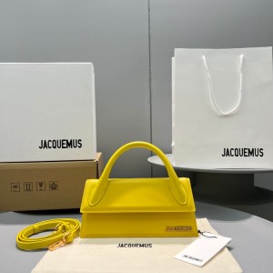 jacquemus 21cm le chiquito long leather handbag