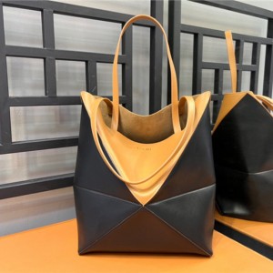 loewe puzzle fold tote in shiny calfskin