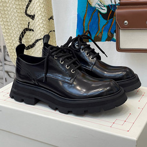 alexander mcqueen wander lace-up shoes
