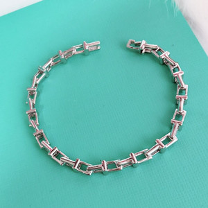 tiffany & co t chain bracelet