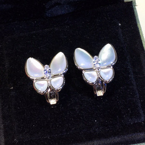 van cleef & arpels two butterfly earrings