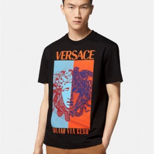 versace medusa graphic t-shirt