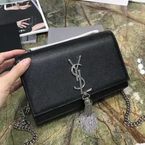 ysl saint laurent 20cm kate chain and tassel bag in textured leather