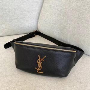 ysl yves saint laurent 25cm classic monogram belt bag in grain de poudre embossed leather