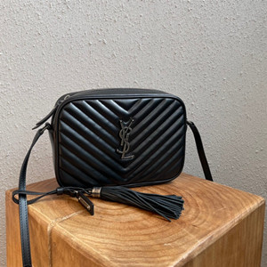 ysl yves saint laurent 23cm lou camera bag in quilted leather