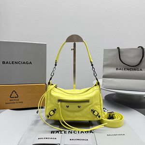 balenciaga women's le city moto mini bag