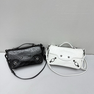 balenciaga women's le city flap bag nano in black
