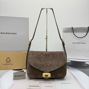 balenciaga women's clicca shoulder bag medium