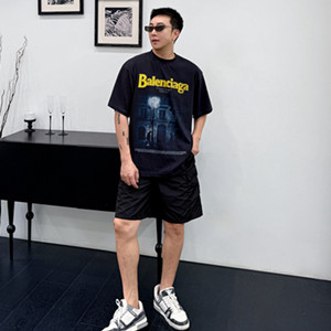 balenciaga men's the address medium fit t-shirt