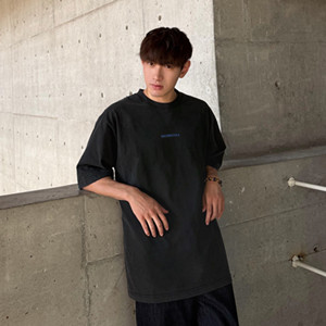 balenciaga men's back medium fit t-shirt