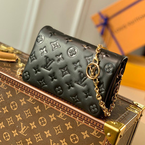 lv louis vuitton pochette coussin bag #m80742