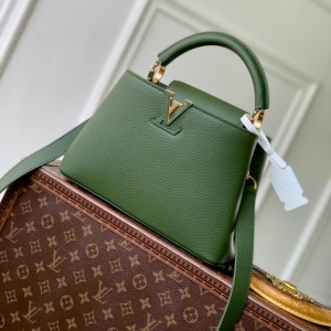 lv louis vuitton capucines handbag #m1497