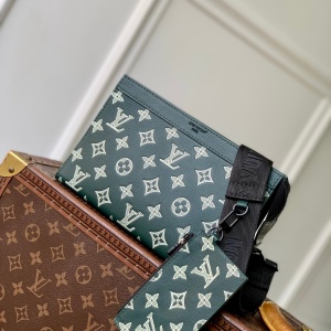 lv louis vuitton gaston wearable wallet #m81115