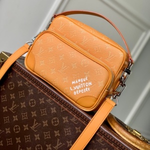 lv louis vuitton nil crossbody bag #m26823/m27232