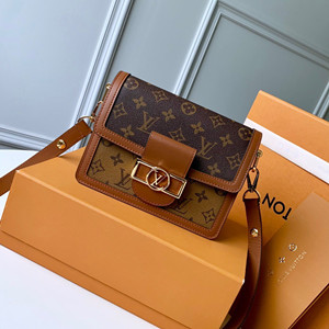 lv louis vuitton mini dauphine bag #m44580