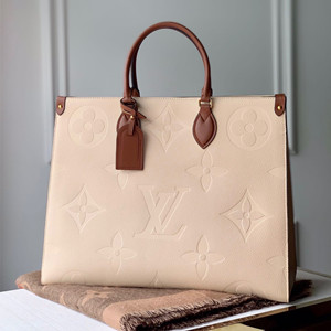 lv louis vuitton onthego bag #m44925